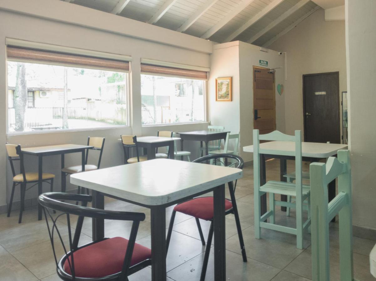 Hotel Mola Πουέρτο Ιγκουασού Εξωτερικό φωτογραφία