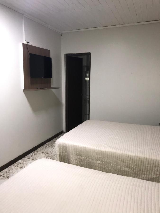 Hotel Mola Πουέρτο Ιγκουασού Εξωτερικό φωτογραφία