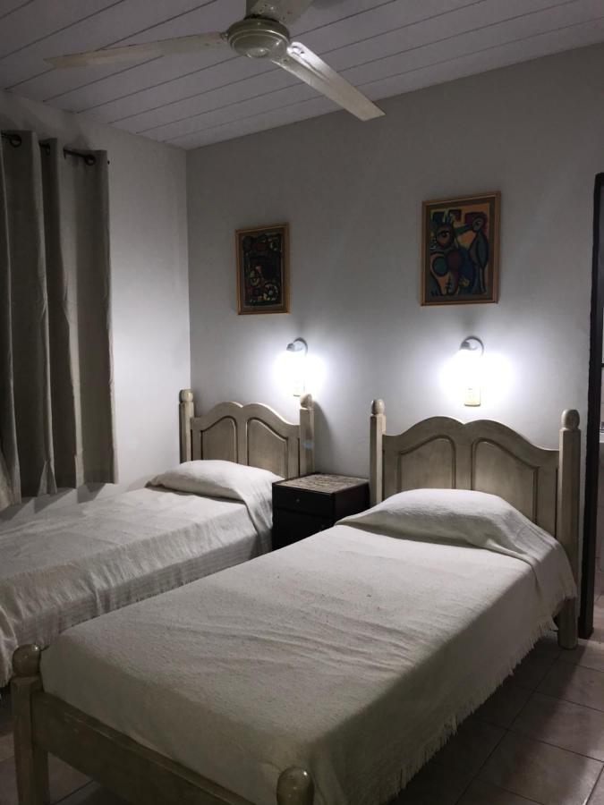Hotel Mola Πουέρτο Ιγκουασού Εξωτερικό φωτογραφία