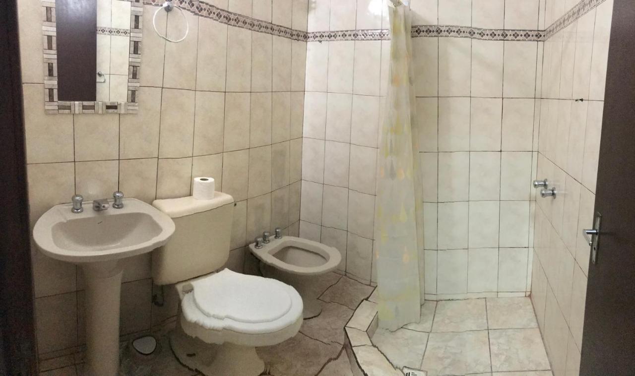 Hotel Mola Πουέρτο Ιγκουασού Εξωτερικό φωτογραφία